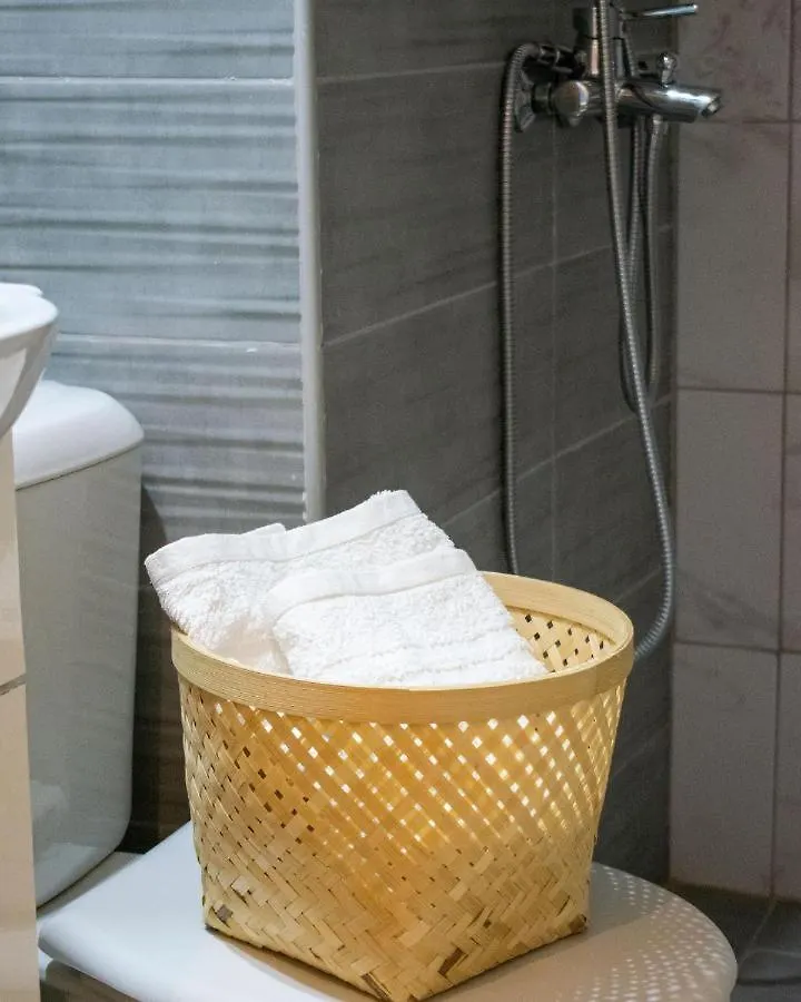 Skg Nest Apartamento Tessalónica